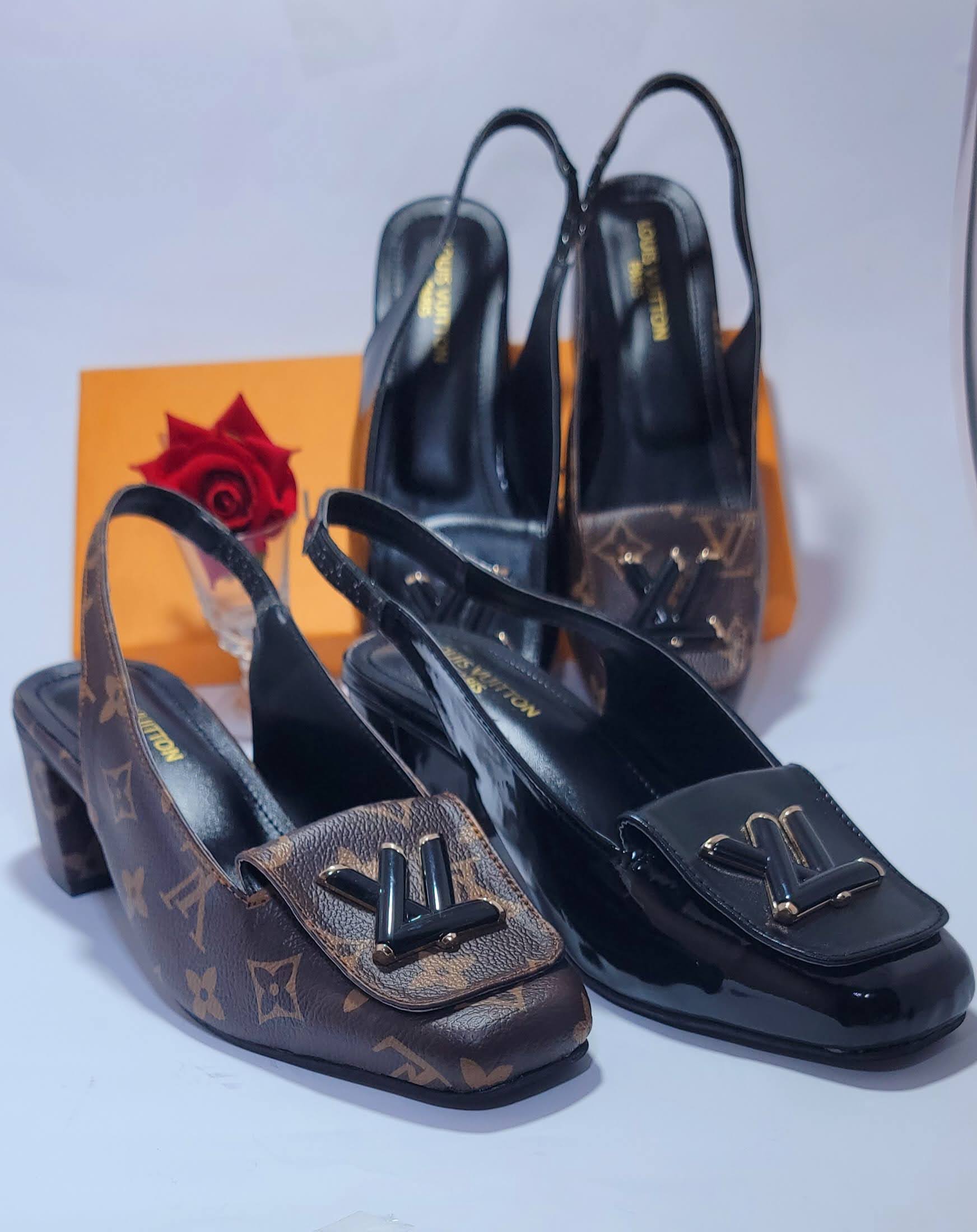 LV- Slingback Pumps