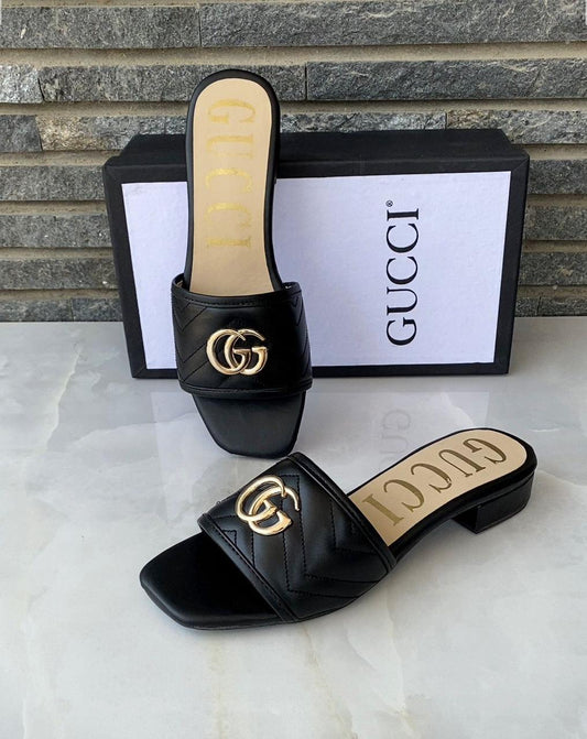 GUCCI Black Flats